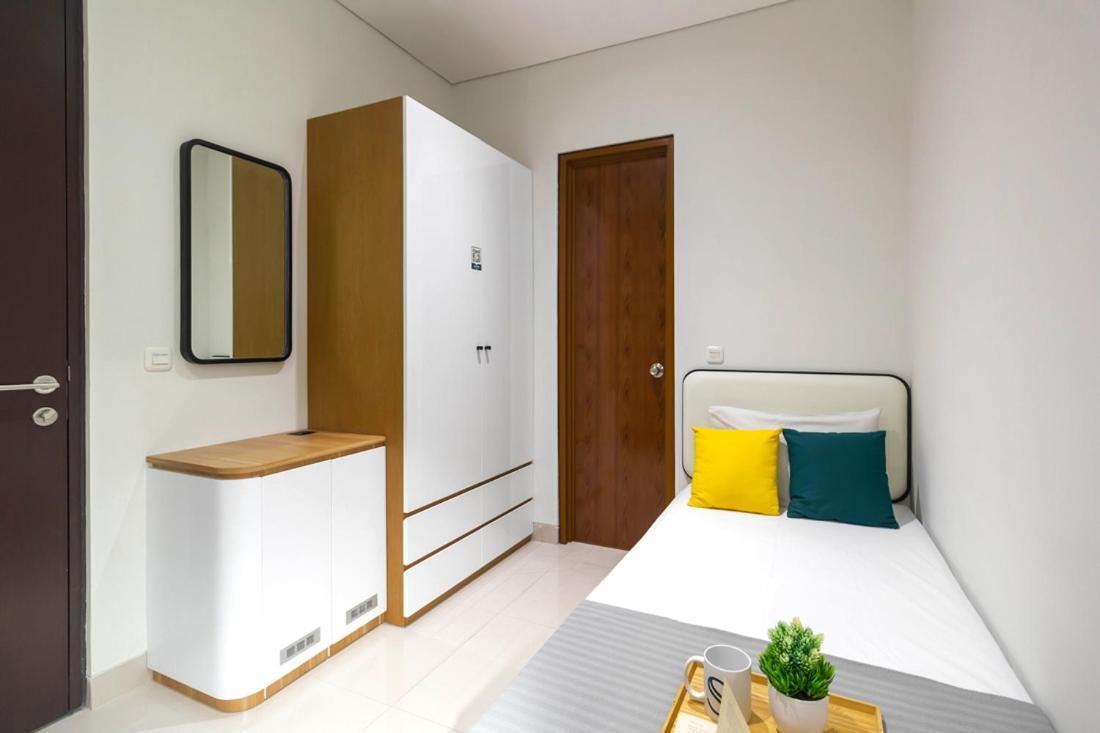 Twospaces Living At Zena Mozia Tegal  Bagian luar foto